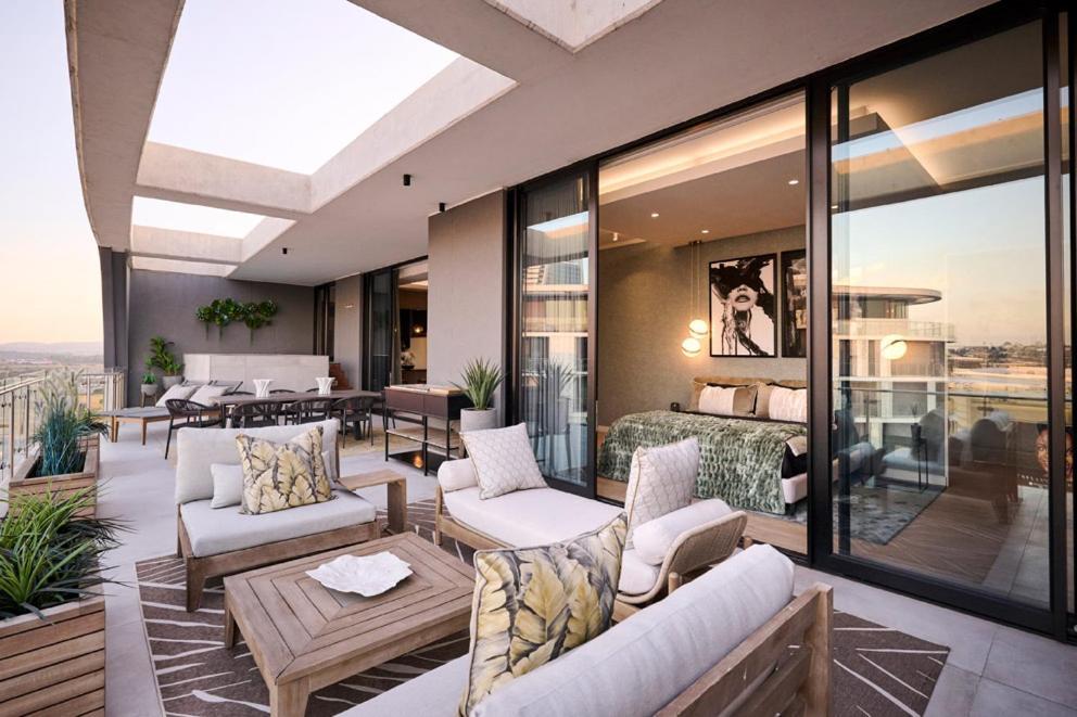 Ellipse Waterfall Executive Apartment Midrand
