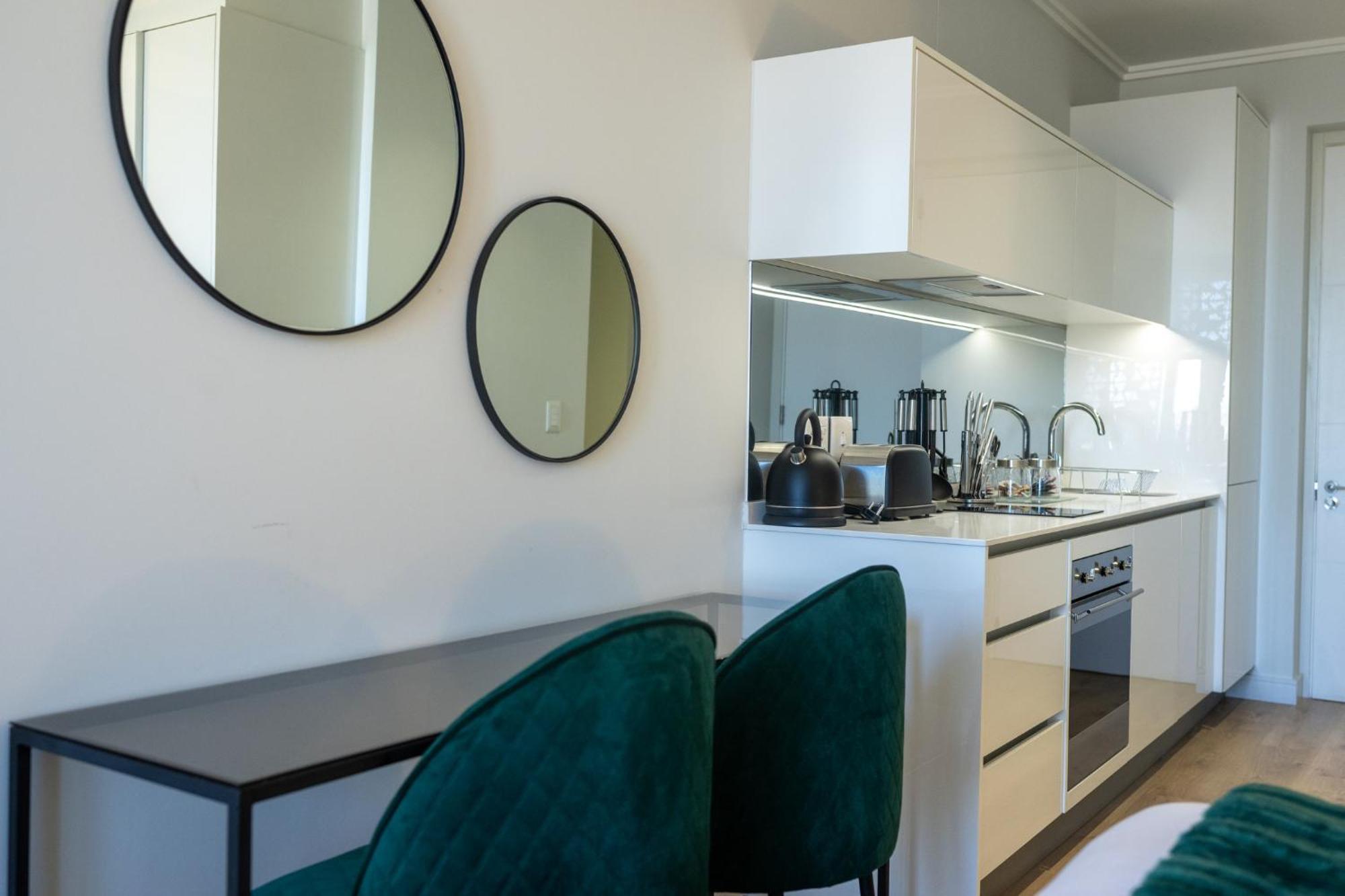 Ellipse Waterfall Executive Apartment