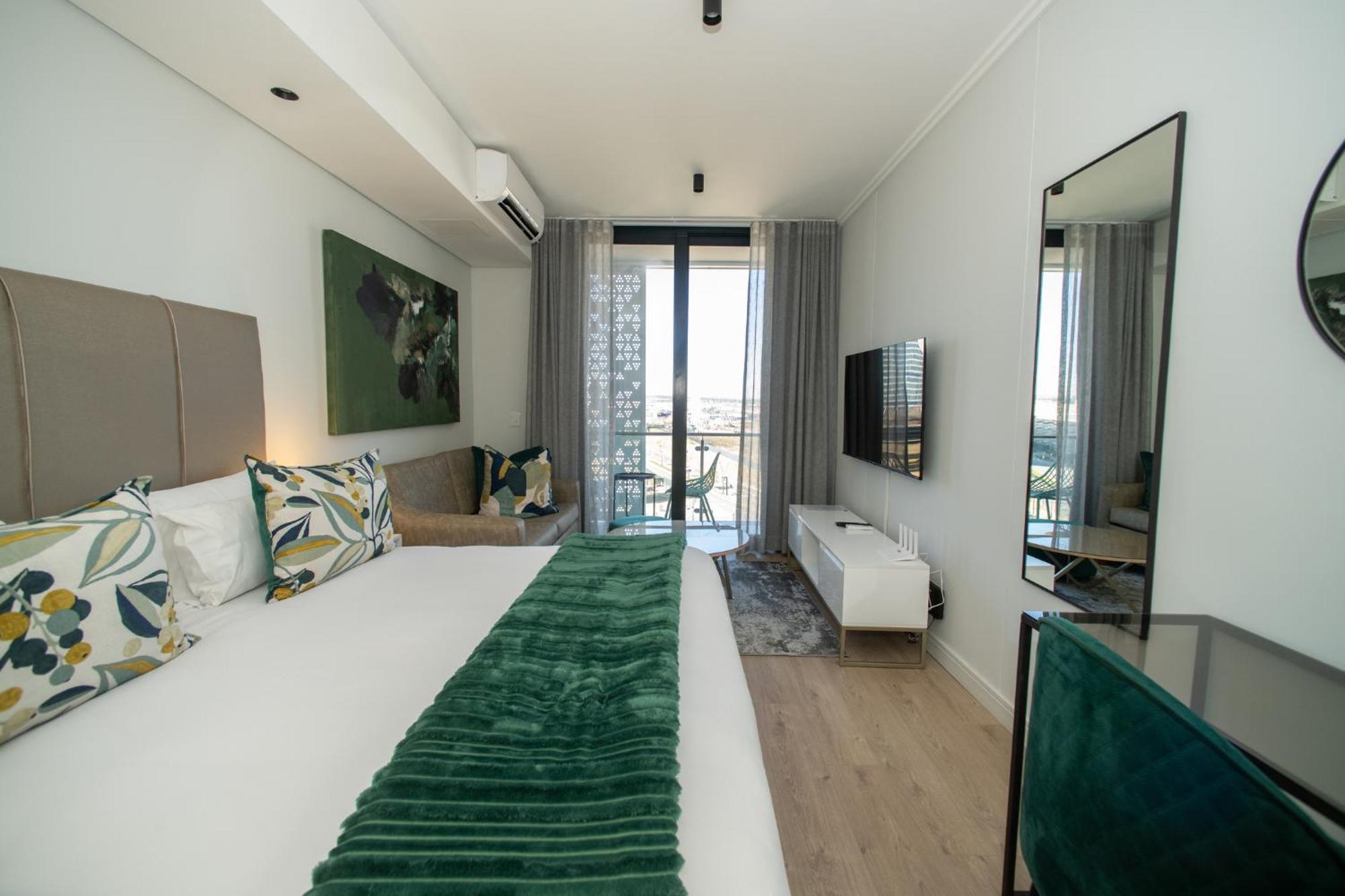 Ellipse Waterfall Executive * Midrand