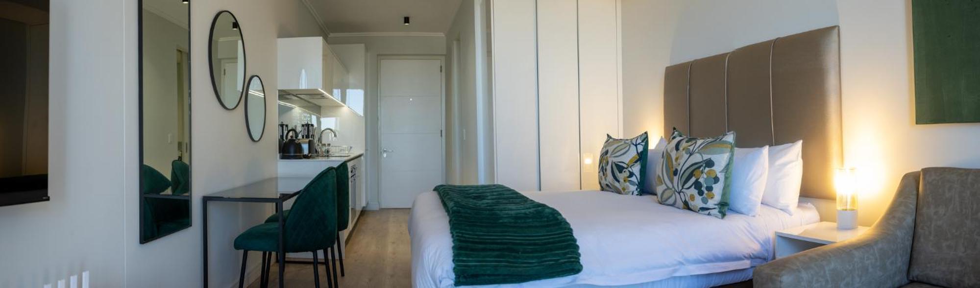 Ellipse Waterfall Executive Apartment